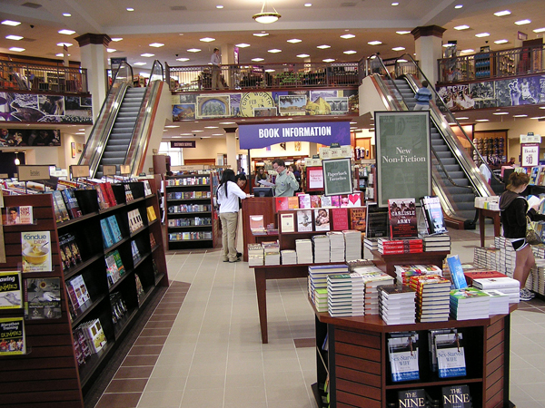 Securing a Book Signing: Bookstores Really Do Want to Make Money | Book Bzzz